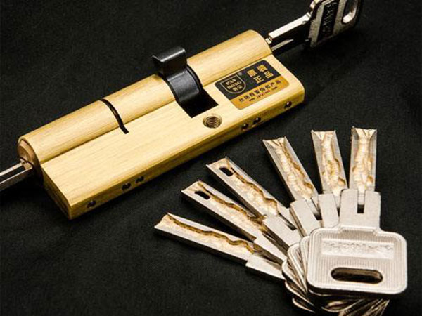 巴塘24小时上门开锁公司