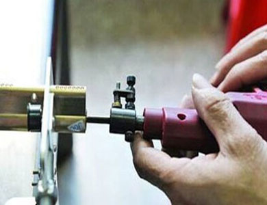 巴塘24小时上门开锁公司